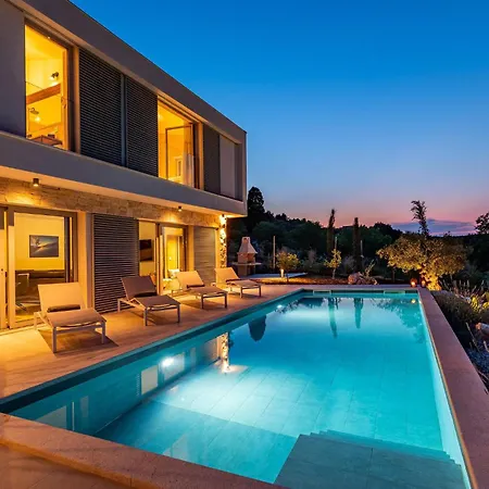 بيت للعطل 3 Bedroom In Žman