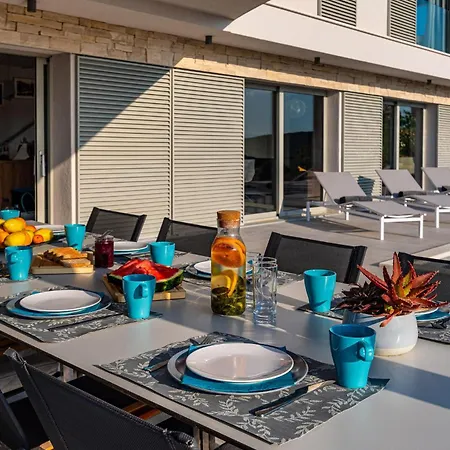 3 Bedroom In بيت للعطل *