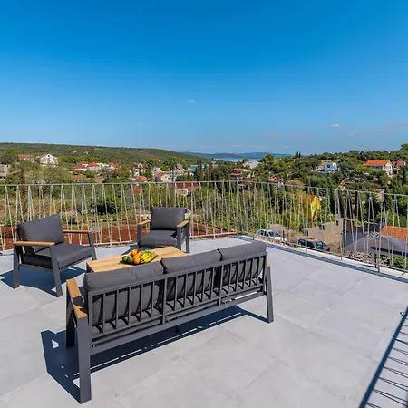 بيت للعطل 3 Bedroom In Žman