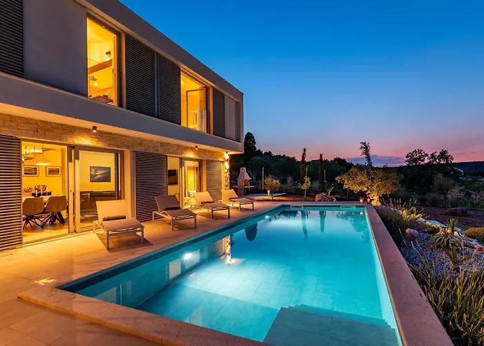 Дом отдыха 3 Bedroom In Zman